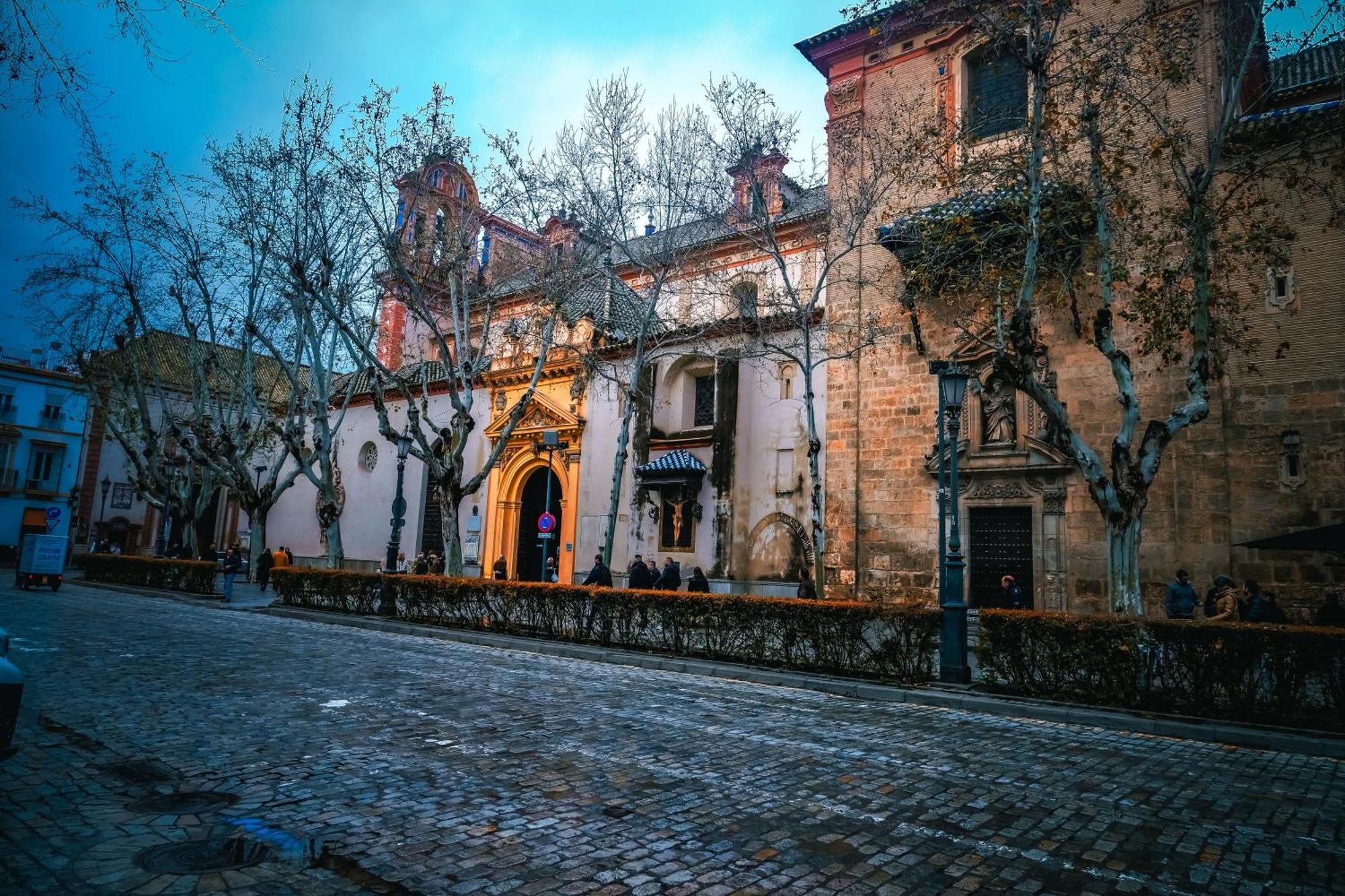 Apartamentos San Roque Севілья Екстер'єр фото