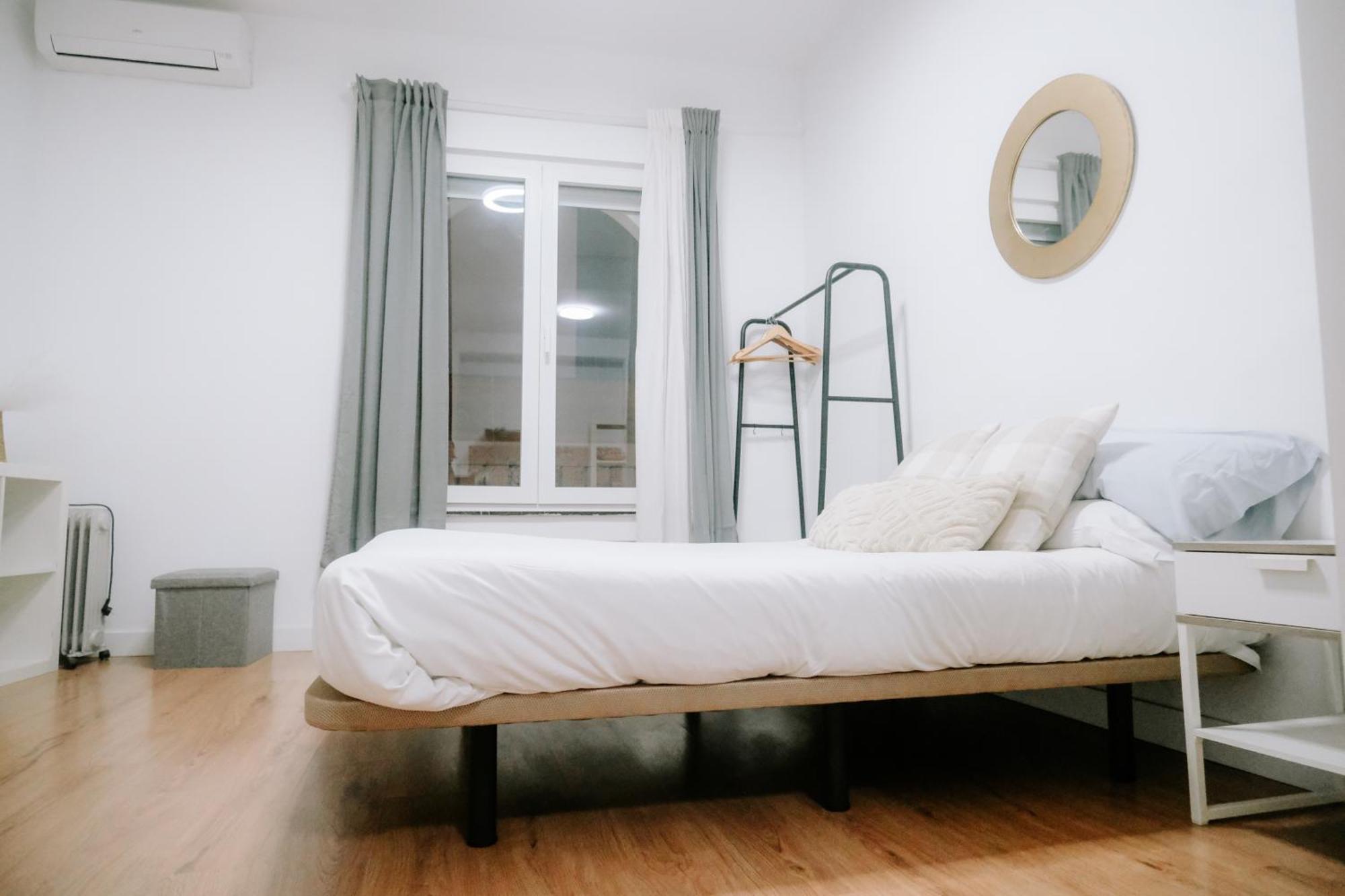 Apartamentos San Roque Севілья Екстер'єр фото
