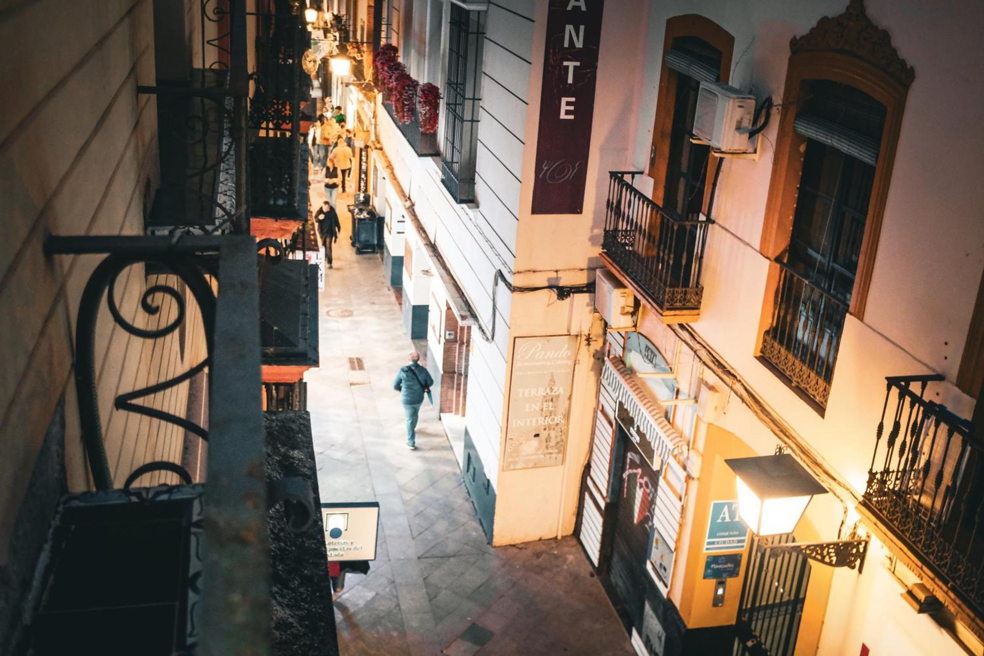 Apartamentos San Roque Севілья Екстер'єр фото